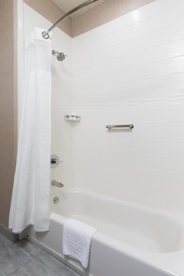 Residence Inn By Marriott Tulsa Downtown Экстерьер фото