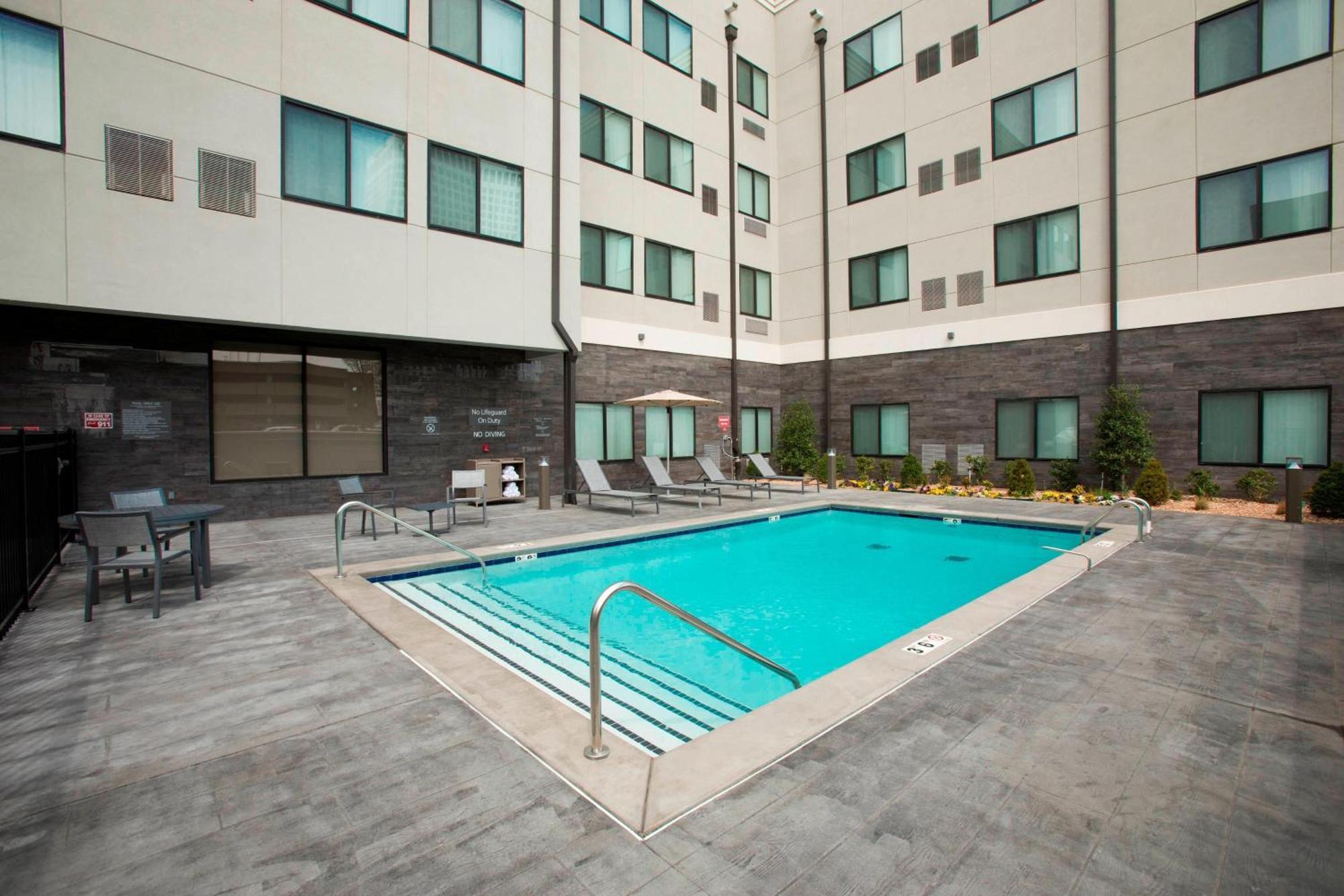 Residence Inn By Marriott Tulsa Downtown Экстерьер фото